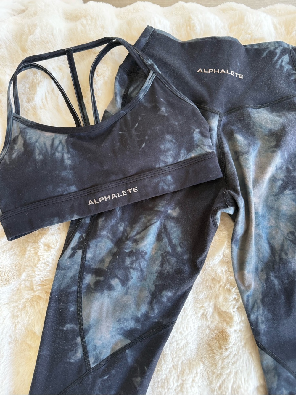 Alphalete Black & Slate Tie-Dye Sports Bra
